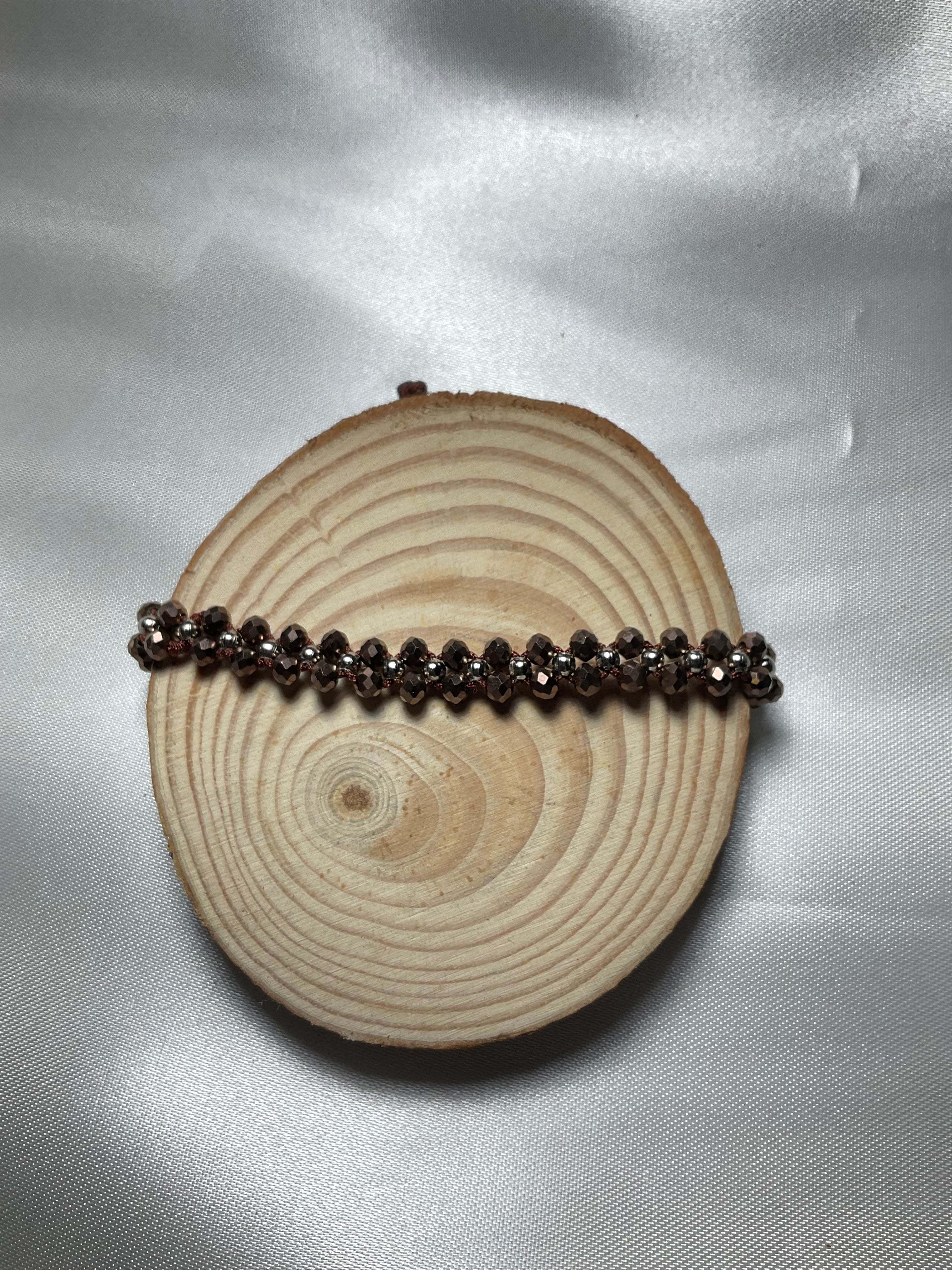 Pulsera trenzada con cristales
